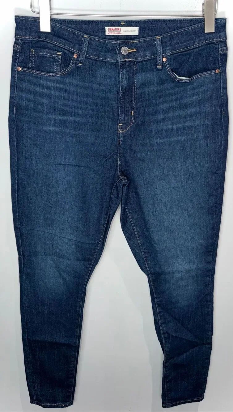 Signature Levi Strauss high rise skinny jeans size 16